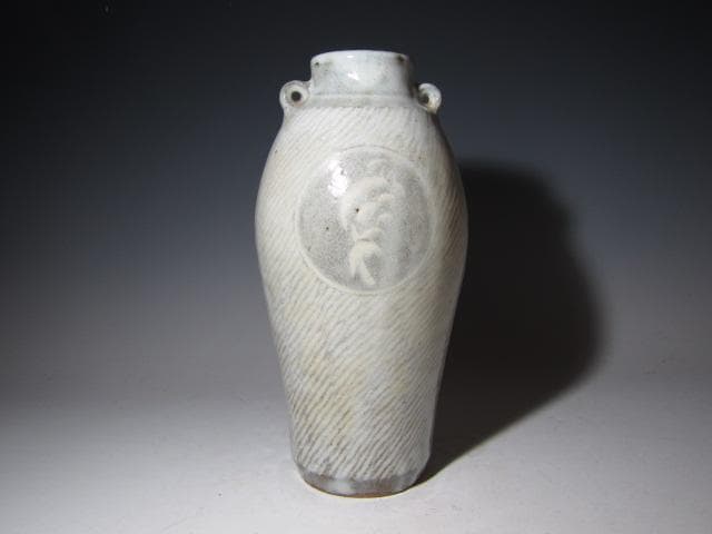 島岡達三 地釉縄文象嵌草花文壷 縄文象嵌技法 名工の逸品！o566 - メルカリ