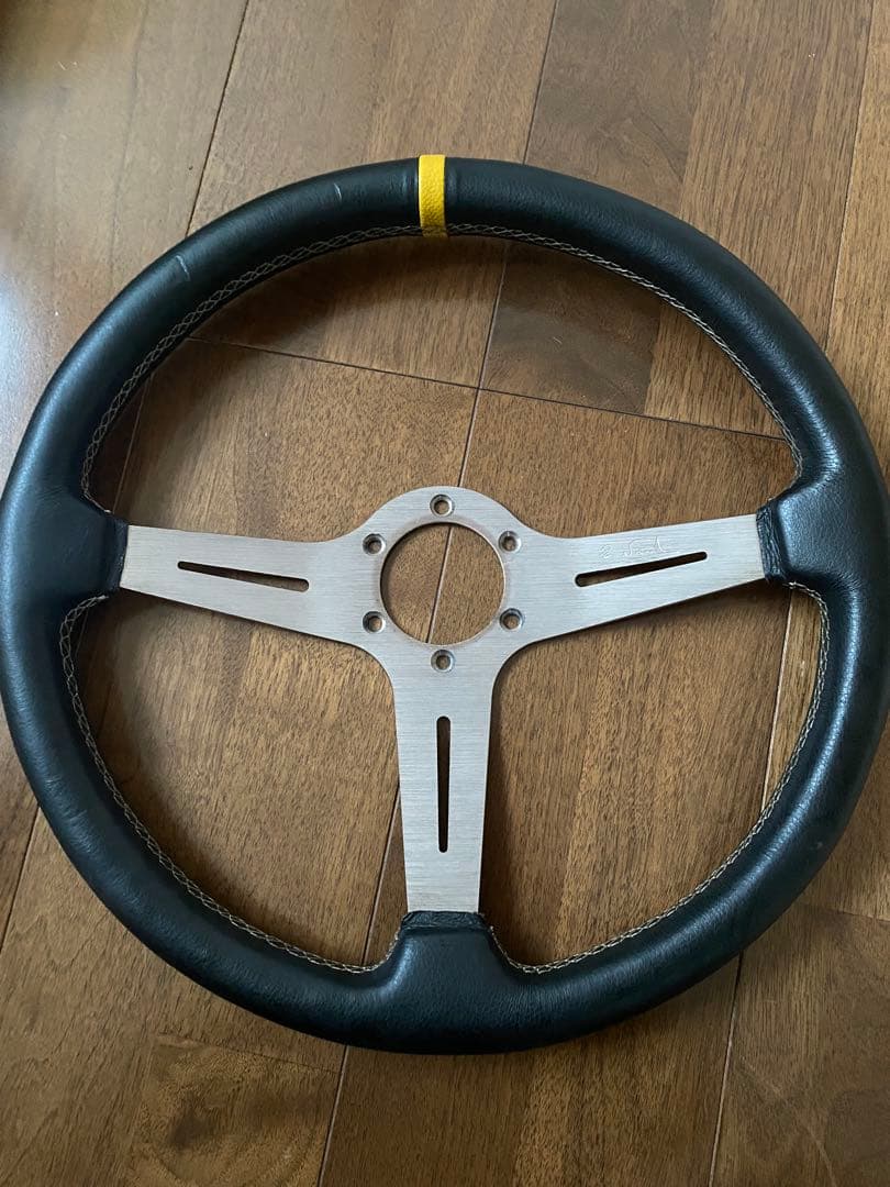 ナルディー　ステアリングホイール イタリア製 楽天市場】[即納]【個人宅発送可能】 HKS STEERING WHEEL NARDI SPORTS