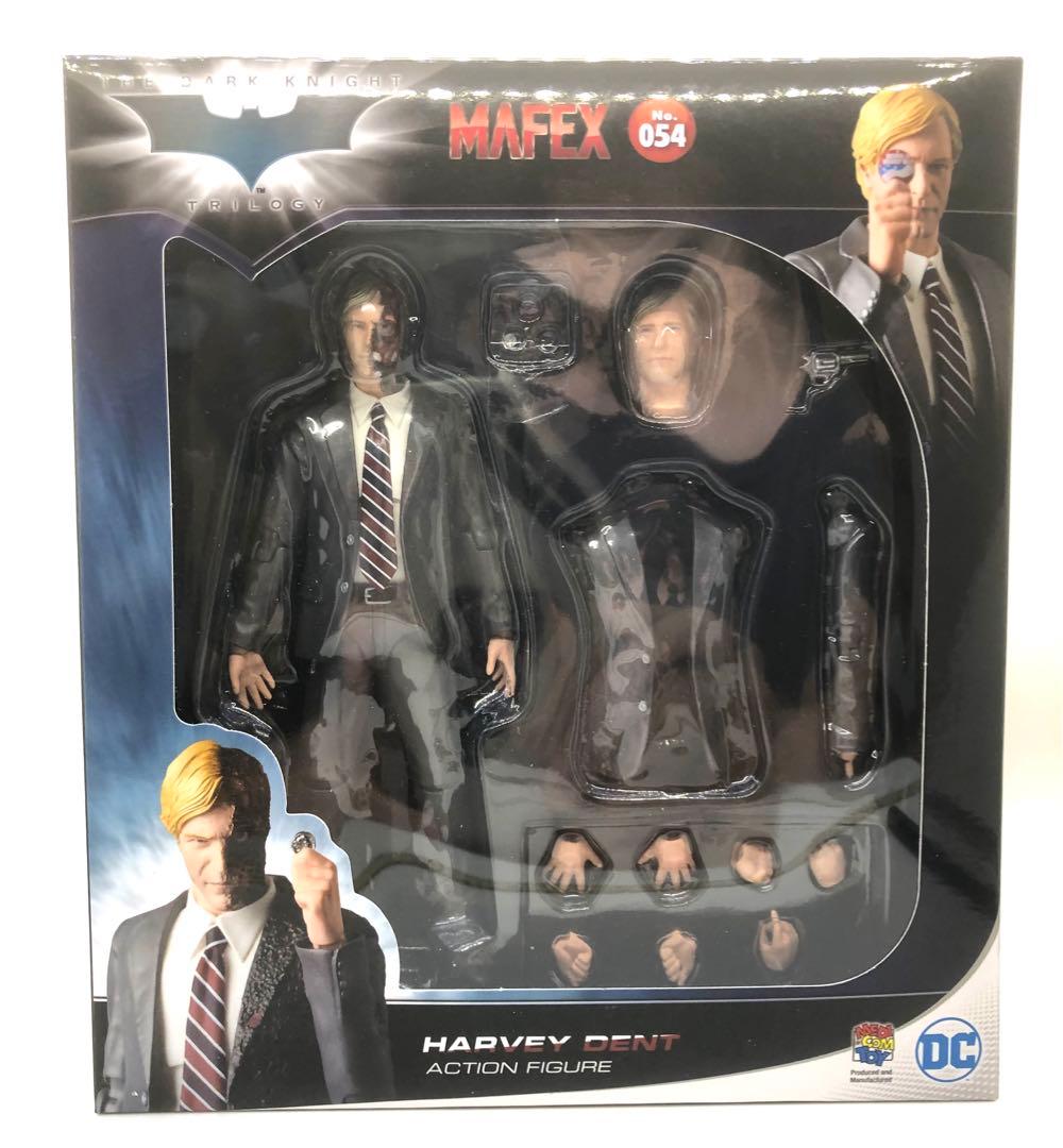MAFEX ハービー・デント / トゥーフェイス バットマン ダークナイト