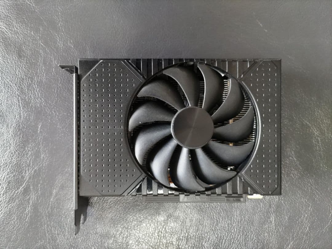 X10SRi-F + Xeon E5-1620v3 + 64GB ECC メモリ