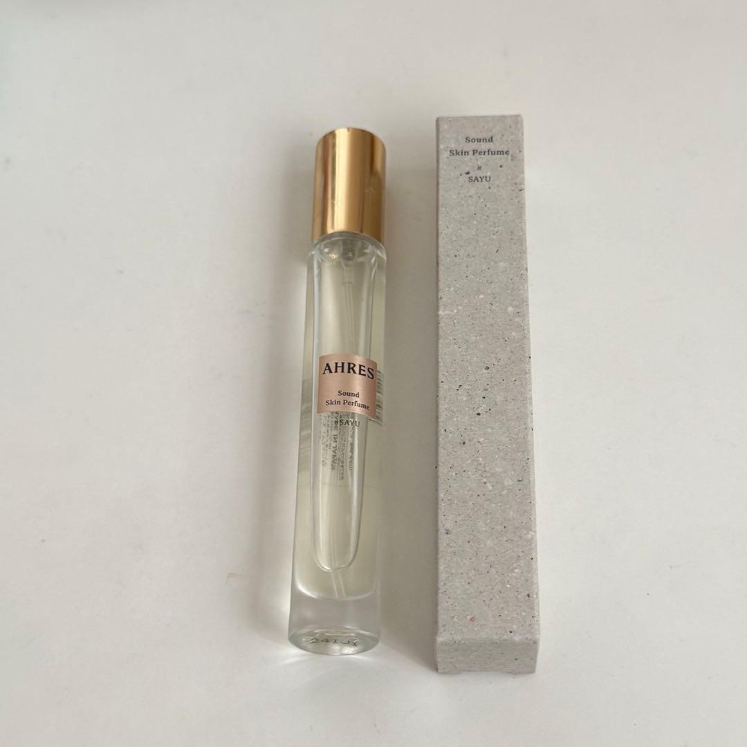 AHRES アーレス sayu 香水 - メルカリ