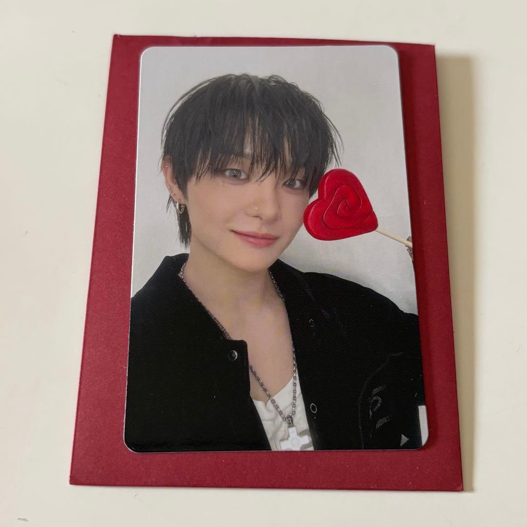 treasure ジフン トレカ 特典 1万円 - メルカリ