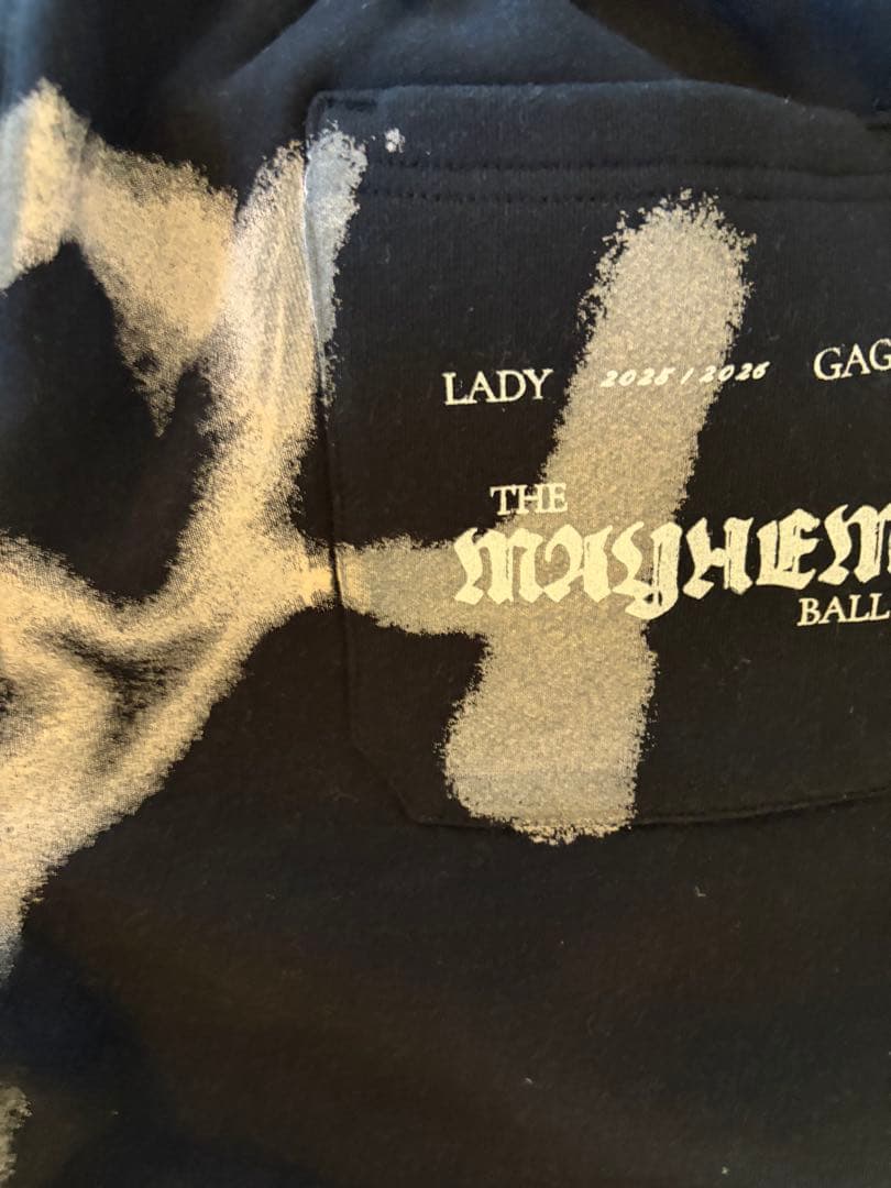 Lady Gaga Mayhem Ballグッズ スウェットパンツMサイズ - メルカリ