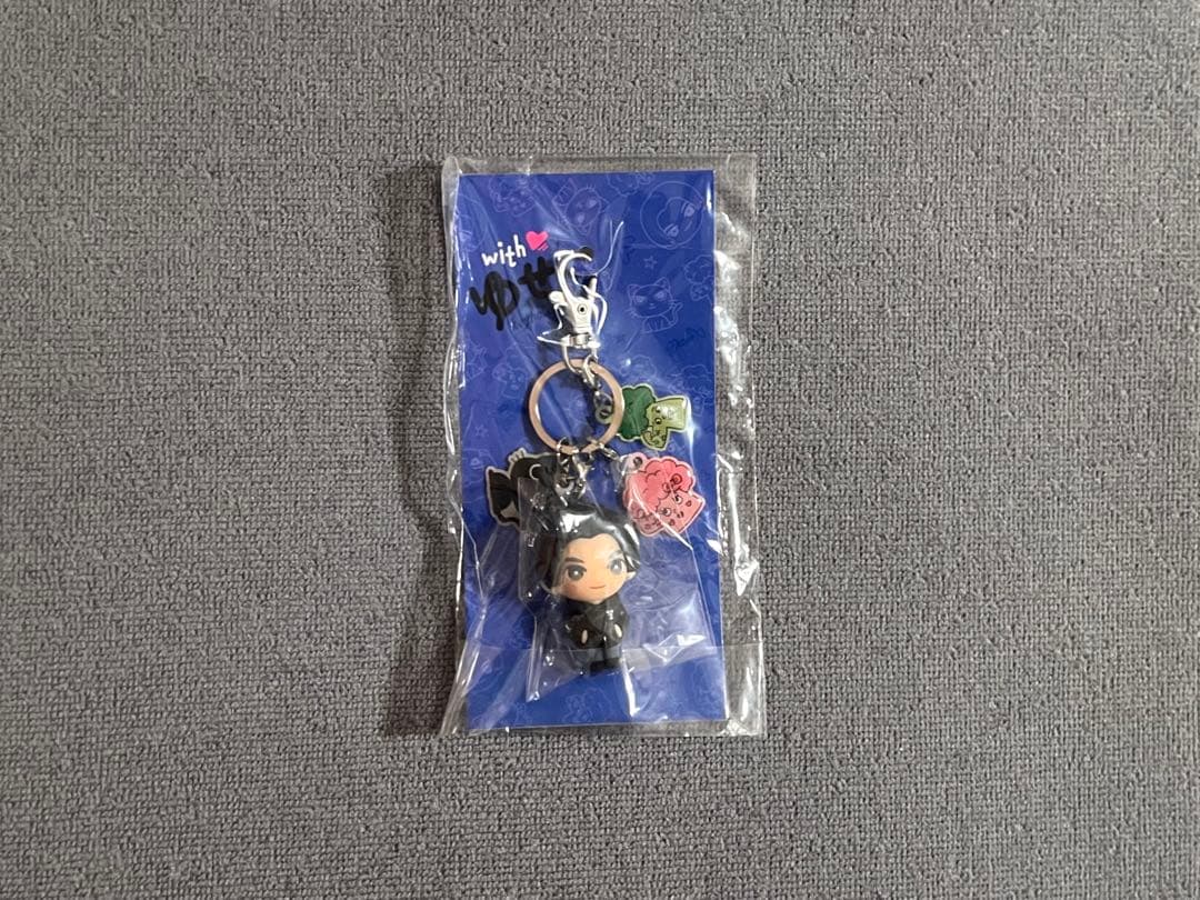 FANTASTICS 八木勇征 メンプロ ゆせキーホルダー - メルカリ