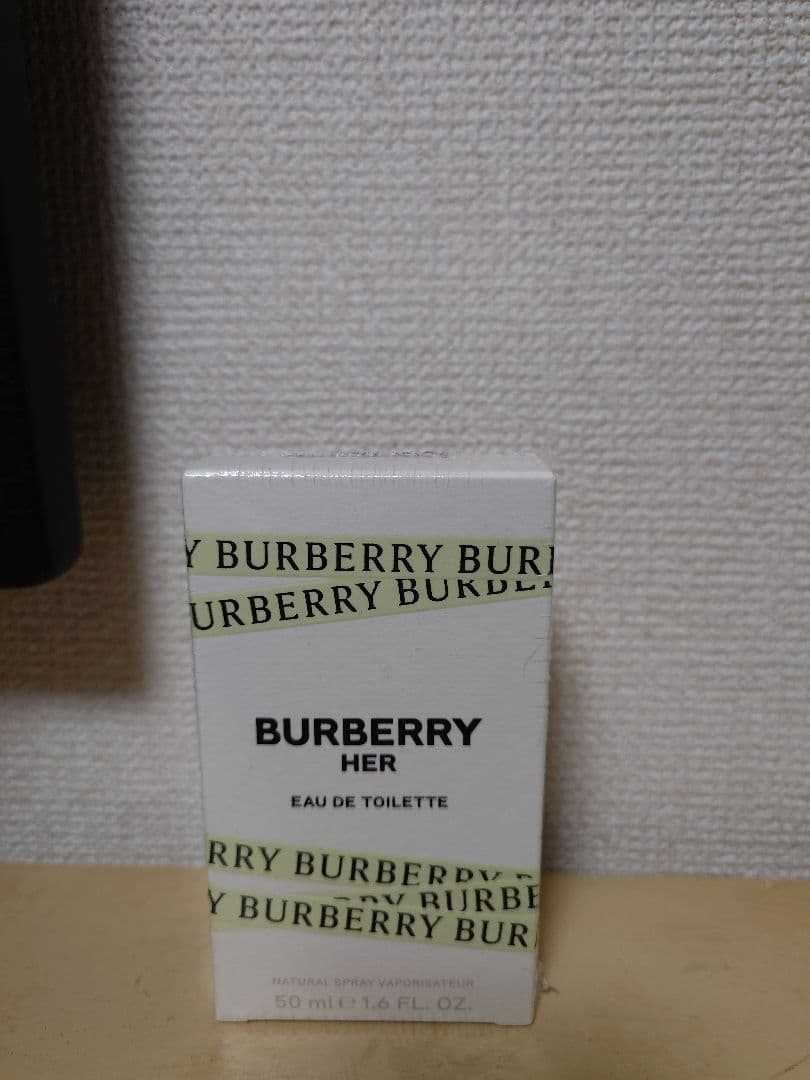 断捨離 BURBERRY HER Eau de Toilette 50ml