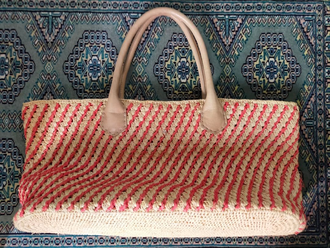 ヘレンカミンスキー ラフィア バッグ【匿名配送】の通販はau PAY