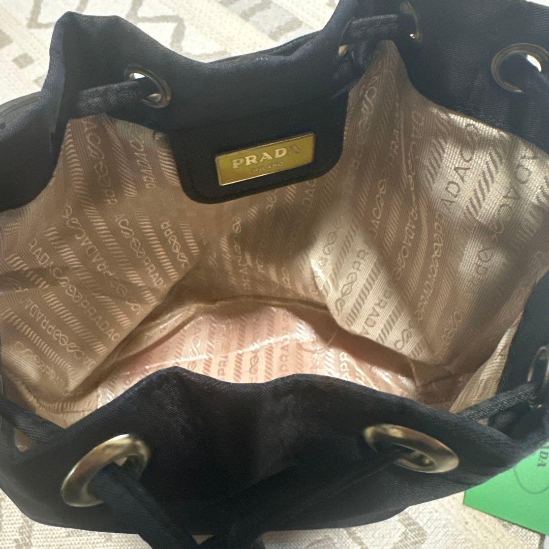 PRADA 巾着型ショルダーバッグミニ巾着ノベルティセット - メルカリ