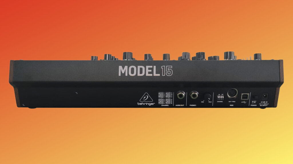 Behringer Model 15, Moog Modular inspired semi-modular analog